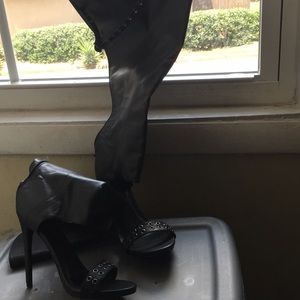 Beautiful open toed boots sandals